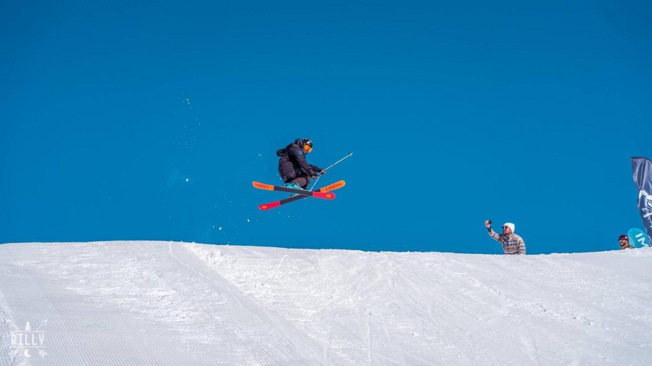 Atrium Exclusive - Ski4Life グダウリ エクステリア 写真